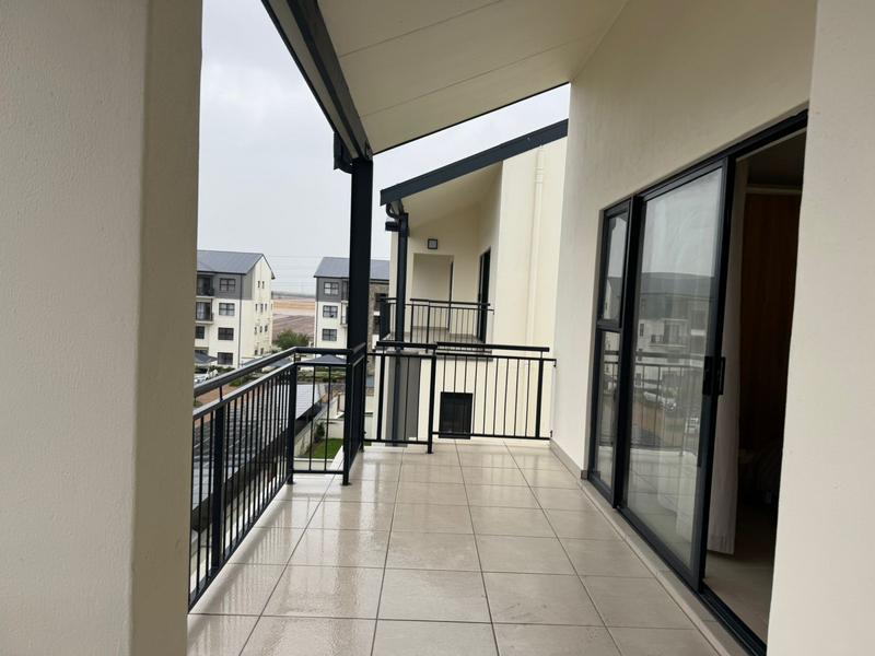 To Let 1 Bedroom Property for Rent in Sandown Western Cape